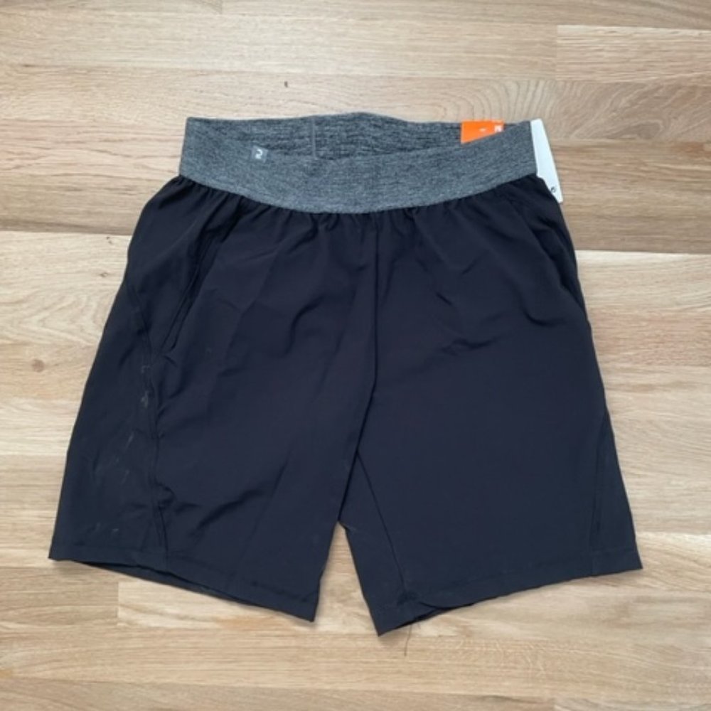 Decathlon Yoga Shorts (medium)